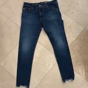 AG Farrah Skinny Ankle Jeans. Size 31.
